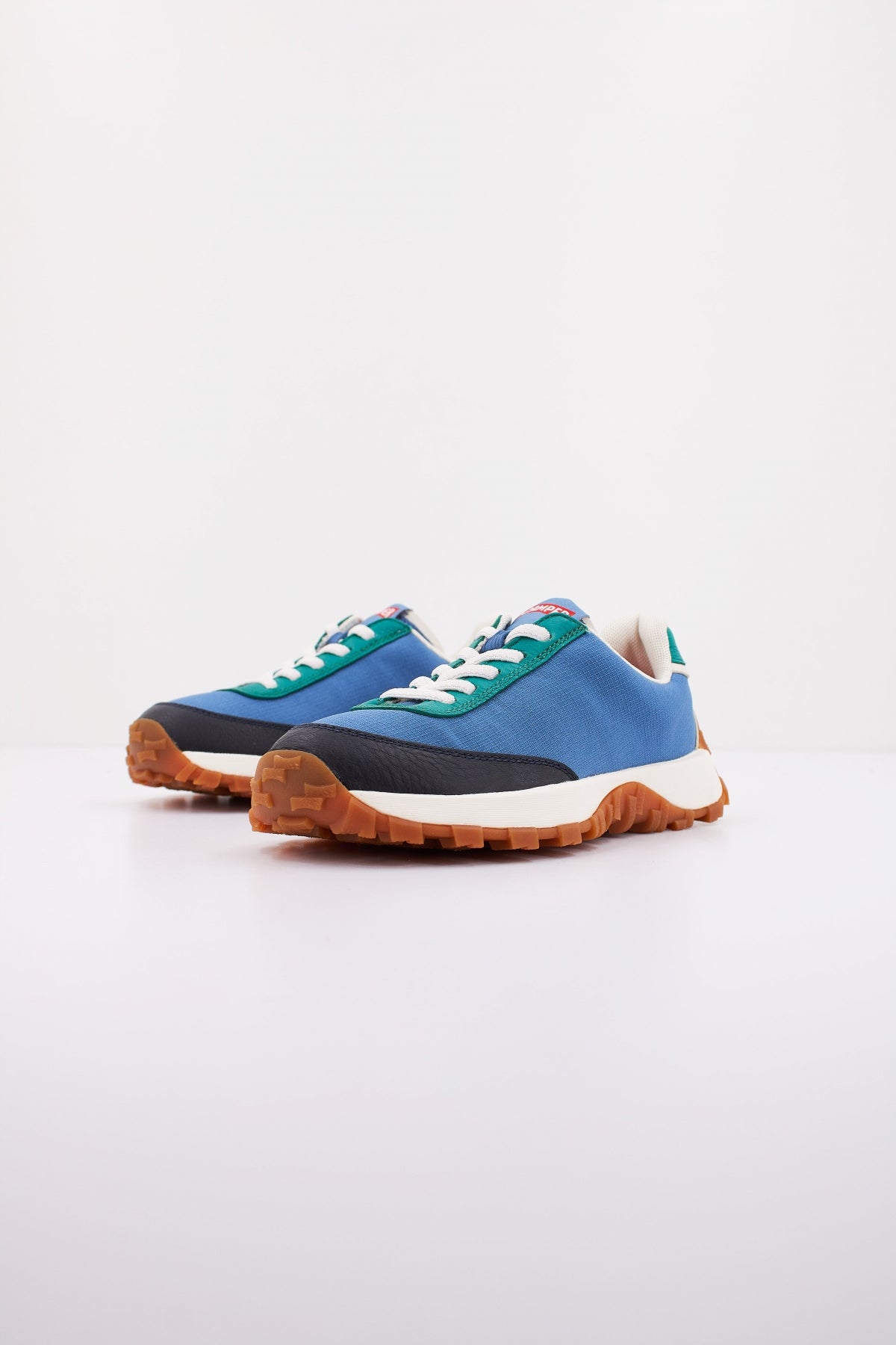 CAMPER DRIFT TRAIL KIDS en color AZUL (2)