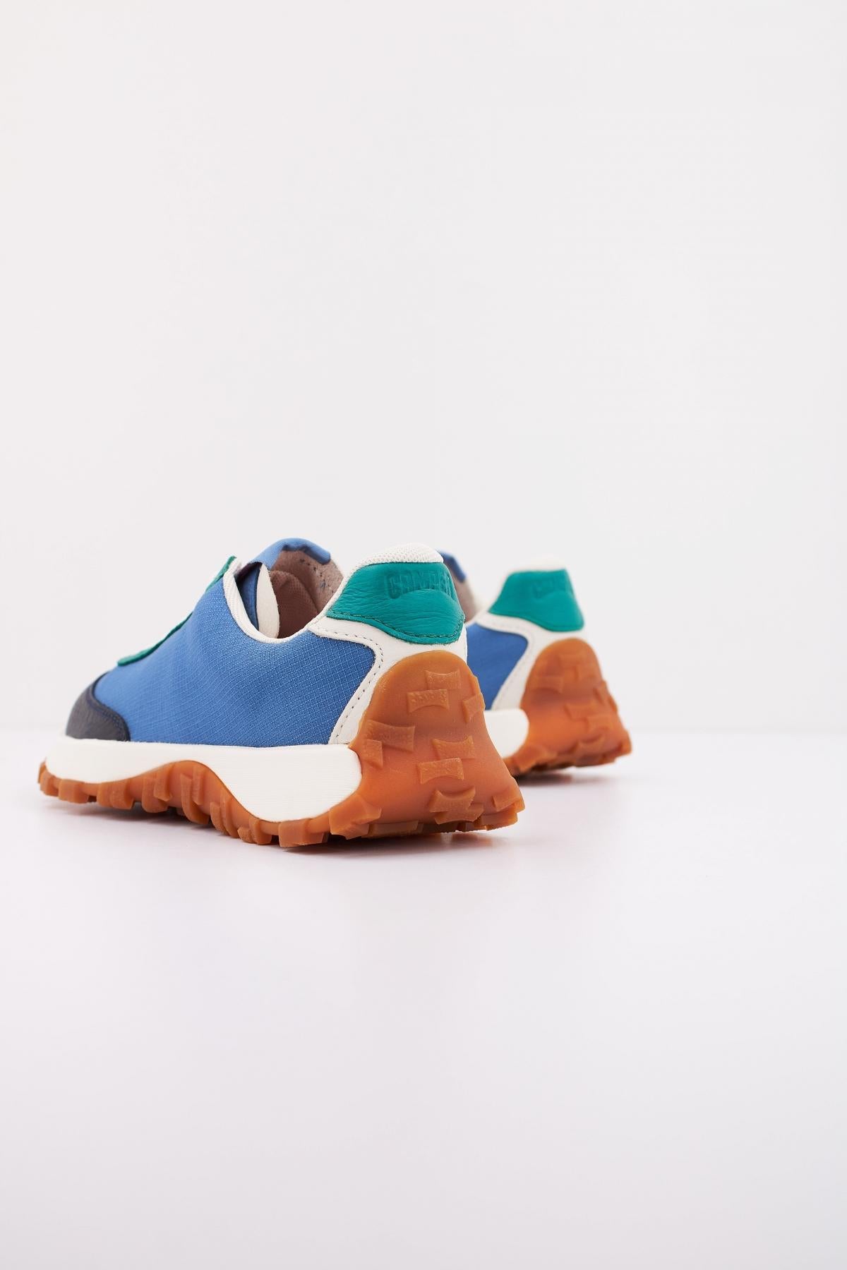 CAMPER DRIFT TRAIL KIDS en color AZUL (4)