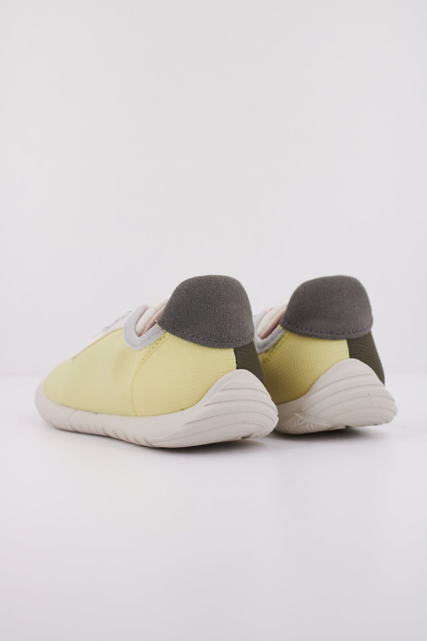 CAMPER TWS KIDS en color VERDE (4)