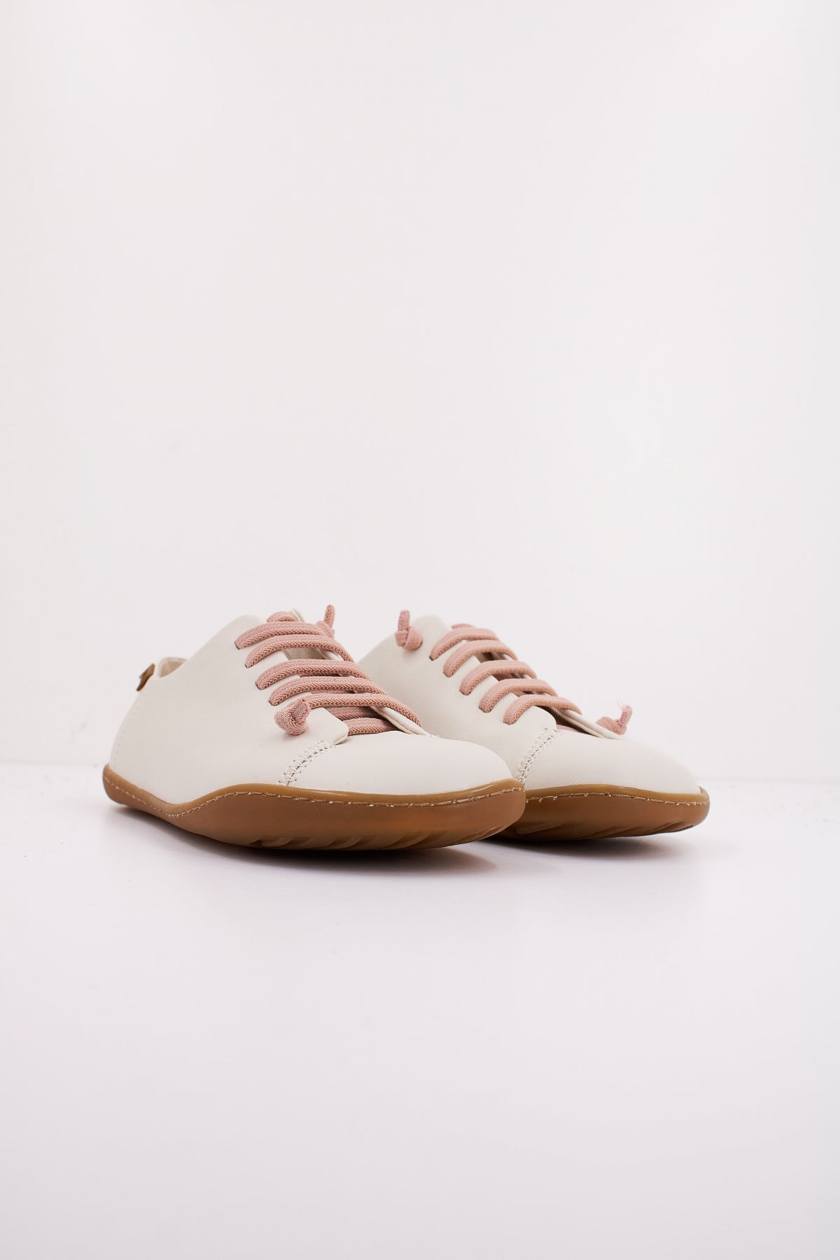 CAMPER K en color BLANCO (2)