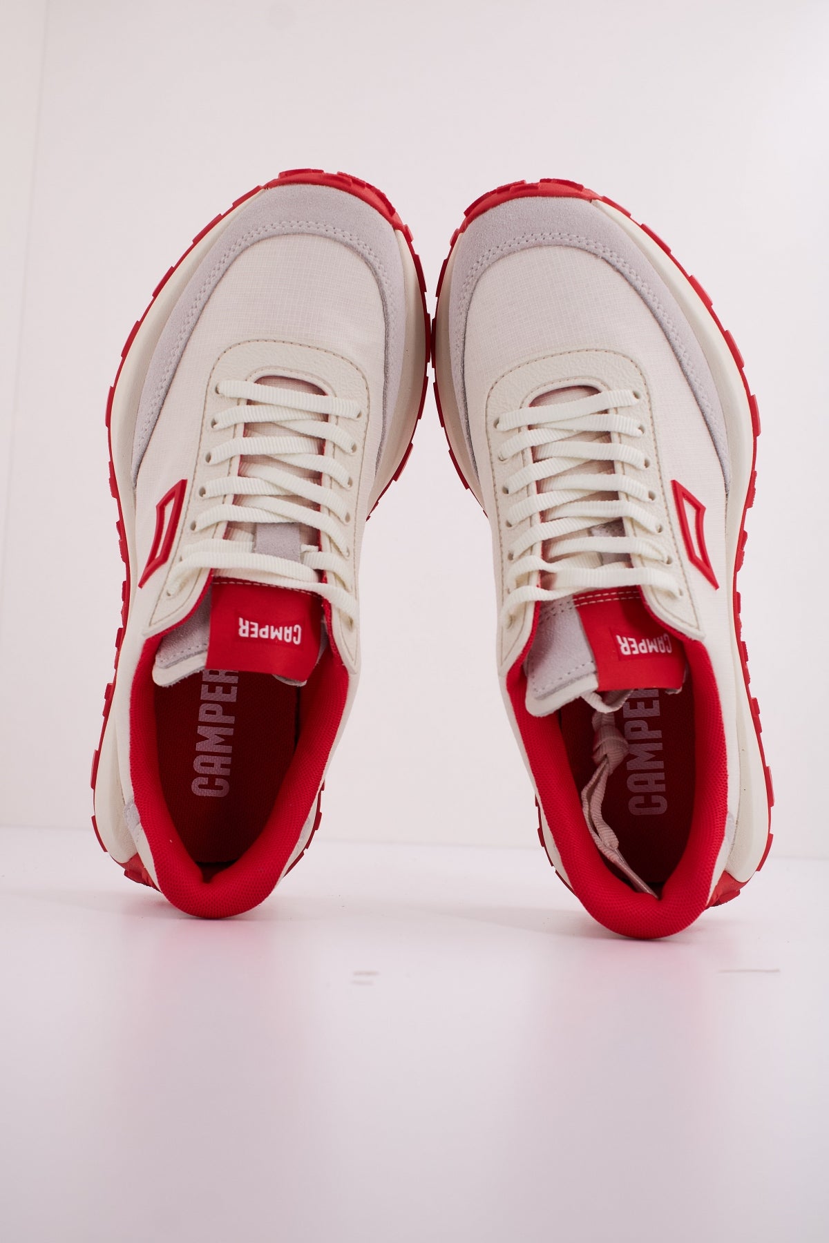 CAMPER DRIFT TRAIL en color BLANCO (3)