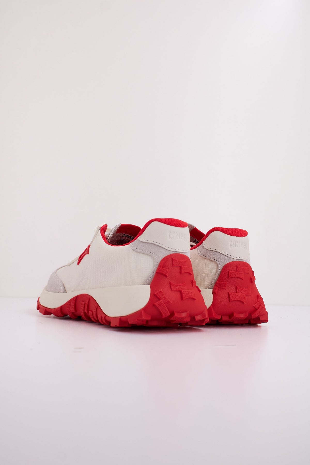 CAMPER DRIFT TRAIL en color BLANCO (4)