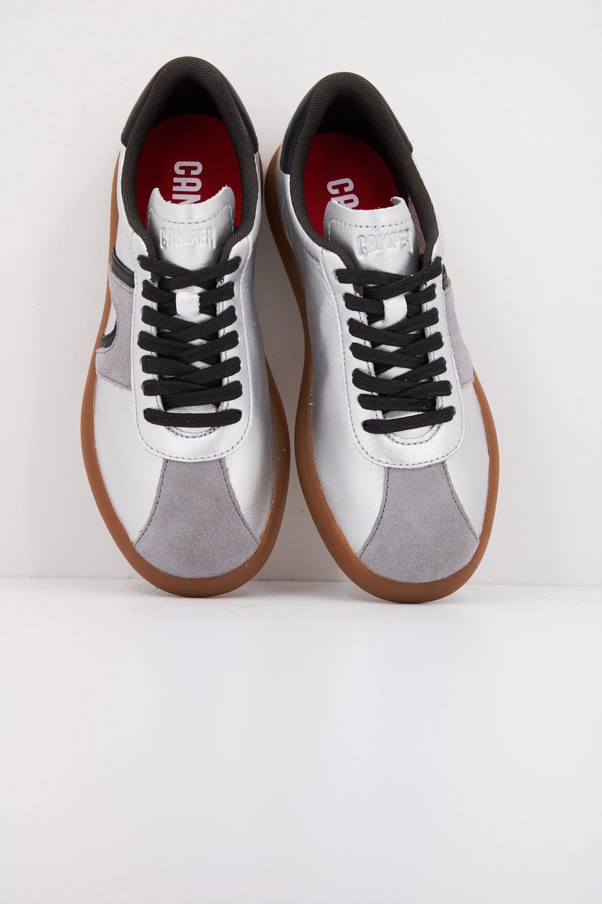 CAMPER PELOTAS SOLLER en color PLATA (3)