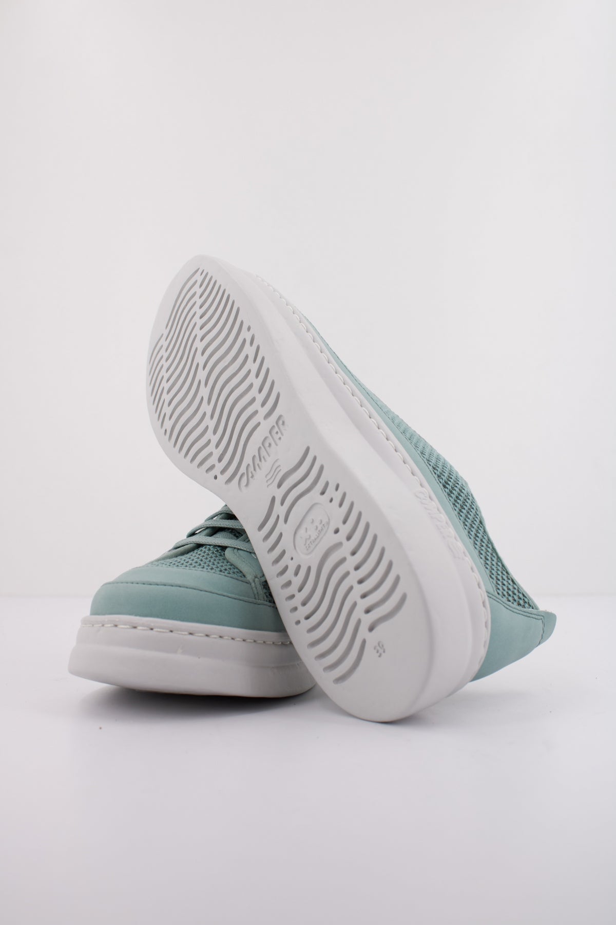 CAMPER RUNNER UP en color VERDE (5)