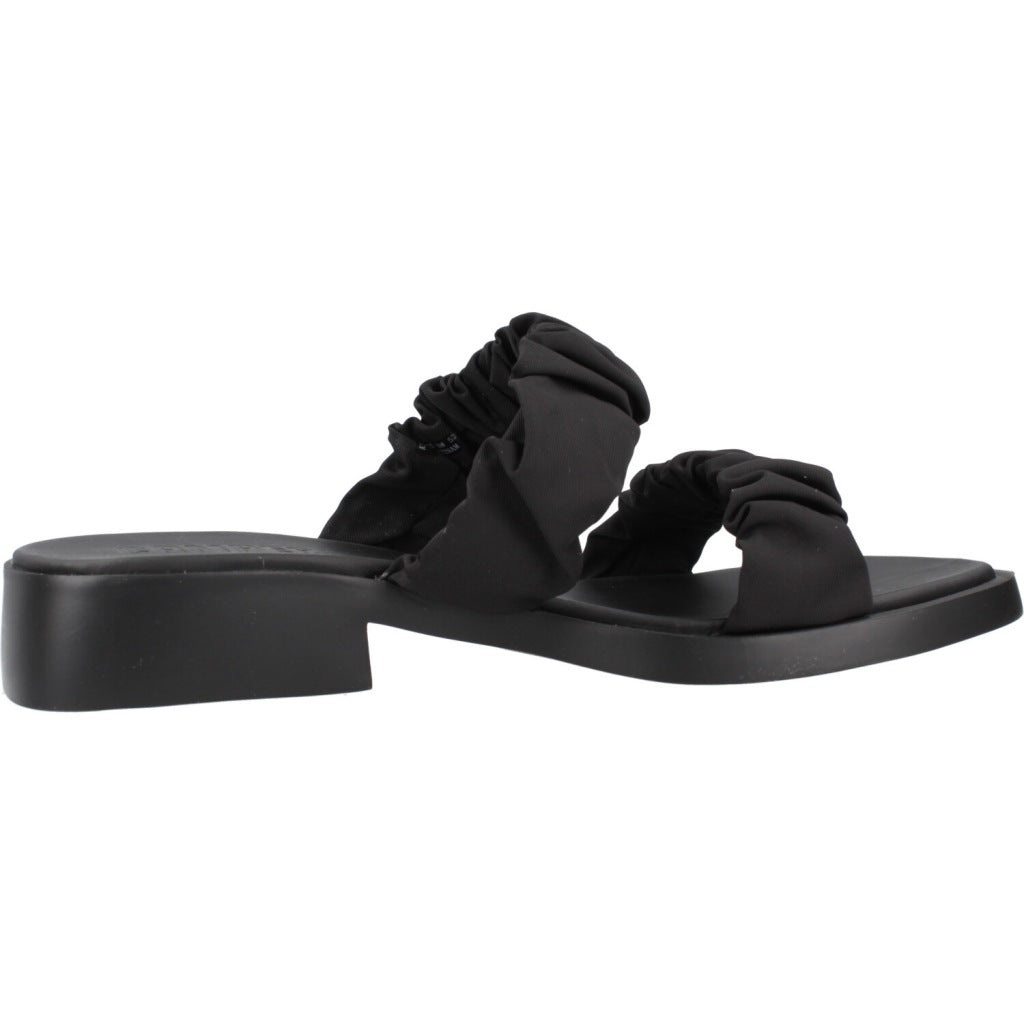 CAMPER DANA en color NEGRO (4)