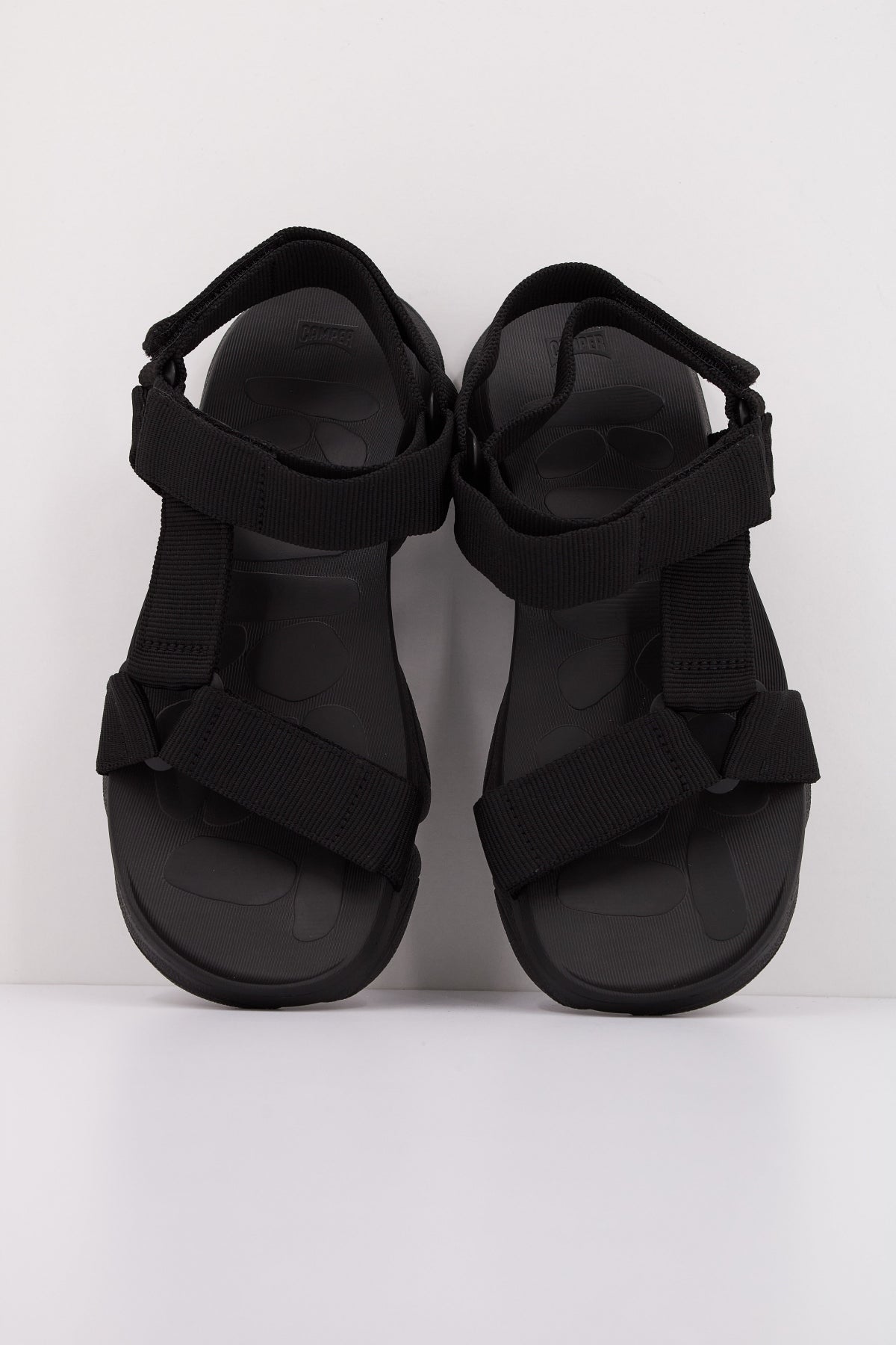 CAMPER KARST SANDAL en color NEGRO (3)