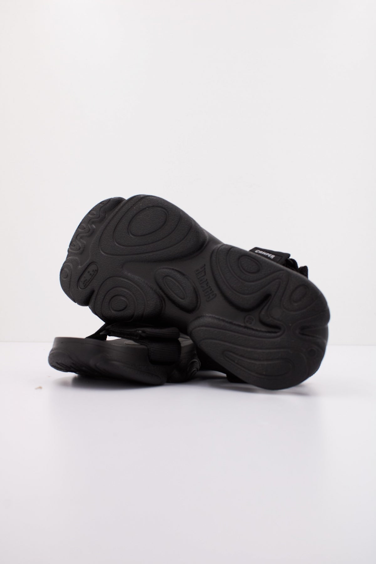 CAMPER KARST SANDAL en color NEGRO (5)