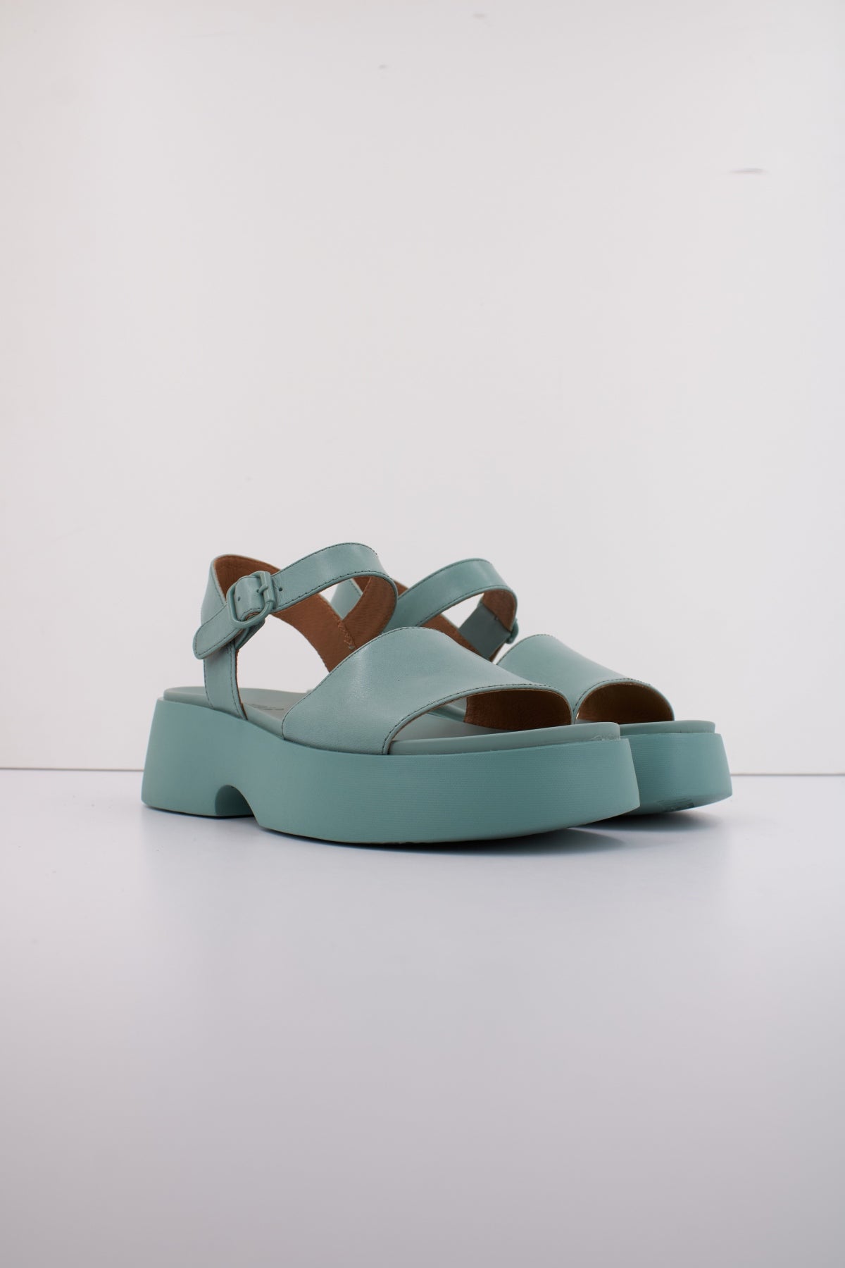 CAMPER TASHA en color VERDE (2)