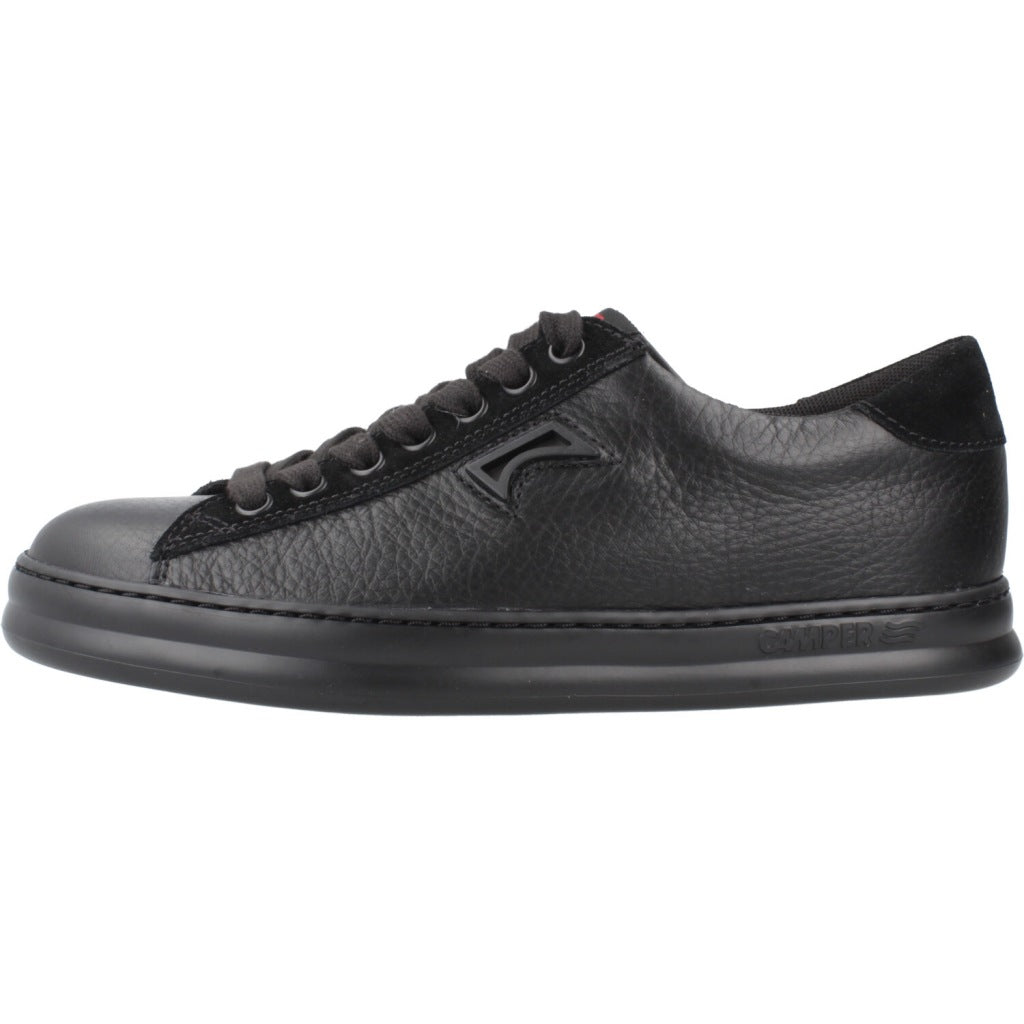 CAMPER RUNNER en color NEGRO (2)