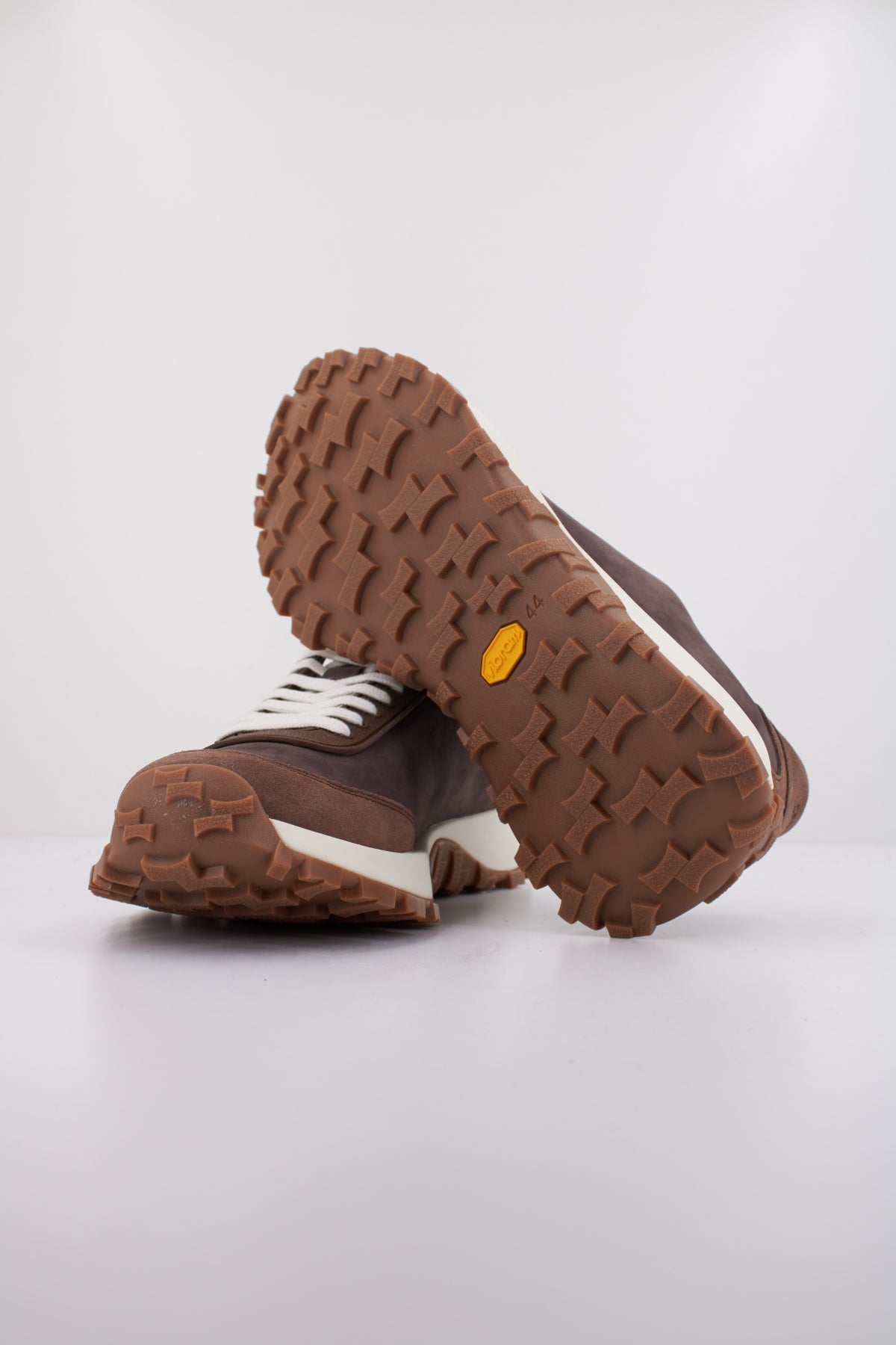 CAMPER DRIFT TRAIL en color MARRON (5)