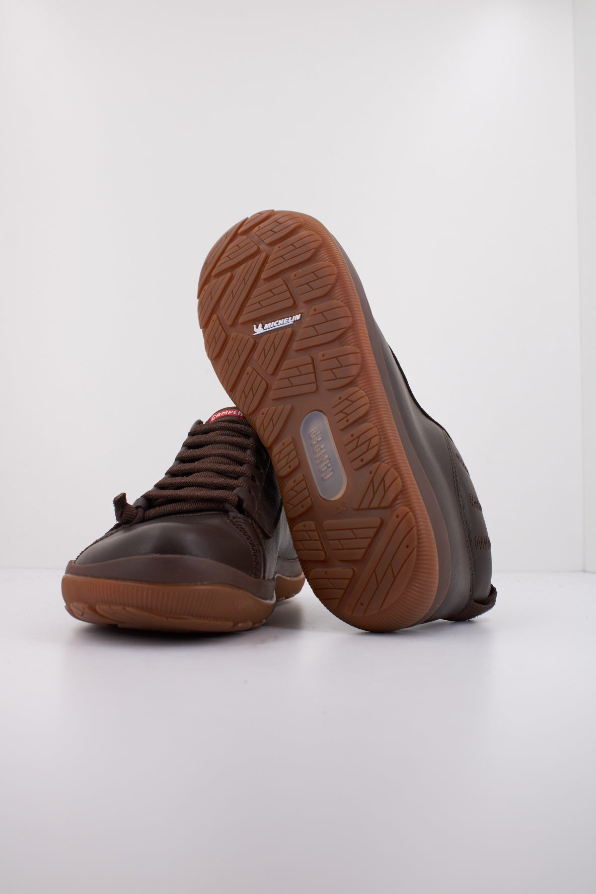 CAMPER PEU en color MARRON (5)