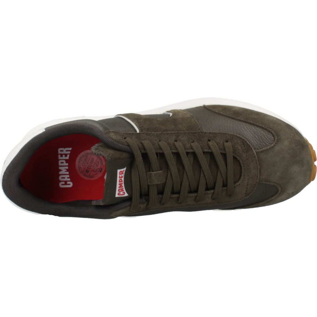 CAMPER PELOTAS en color VERDE (7)