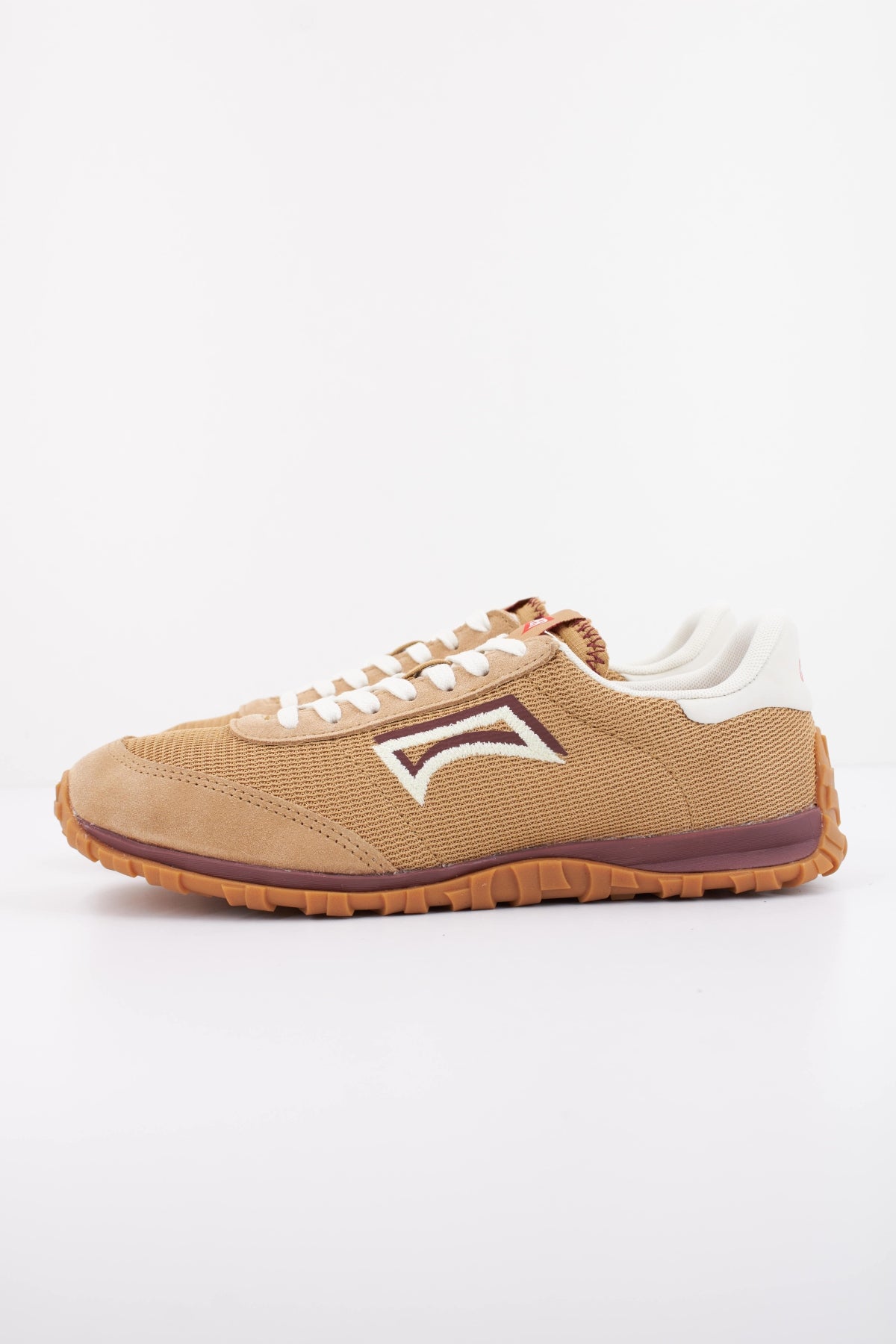 CAMPER RUG OAT SWITCH en color MARRON (1)