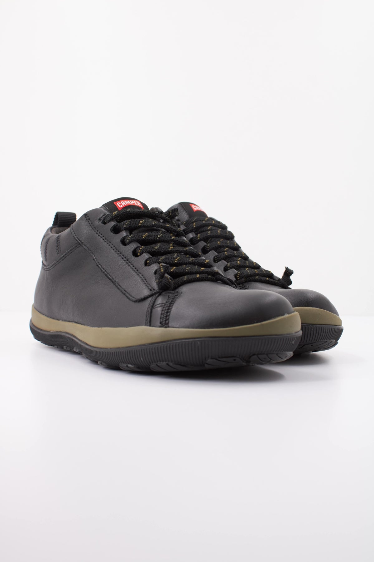 CAMPER GUARD en color NEGRO (2)