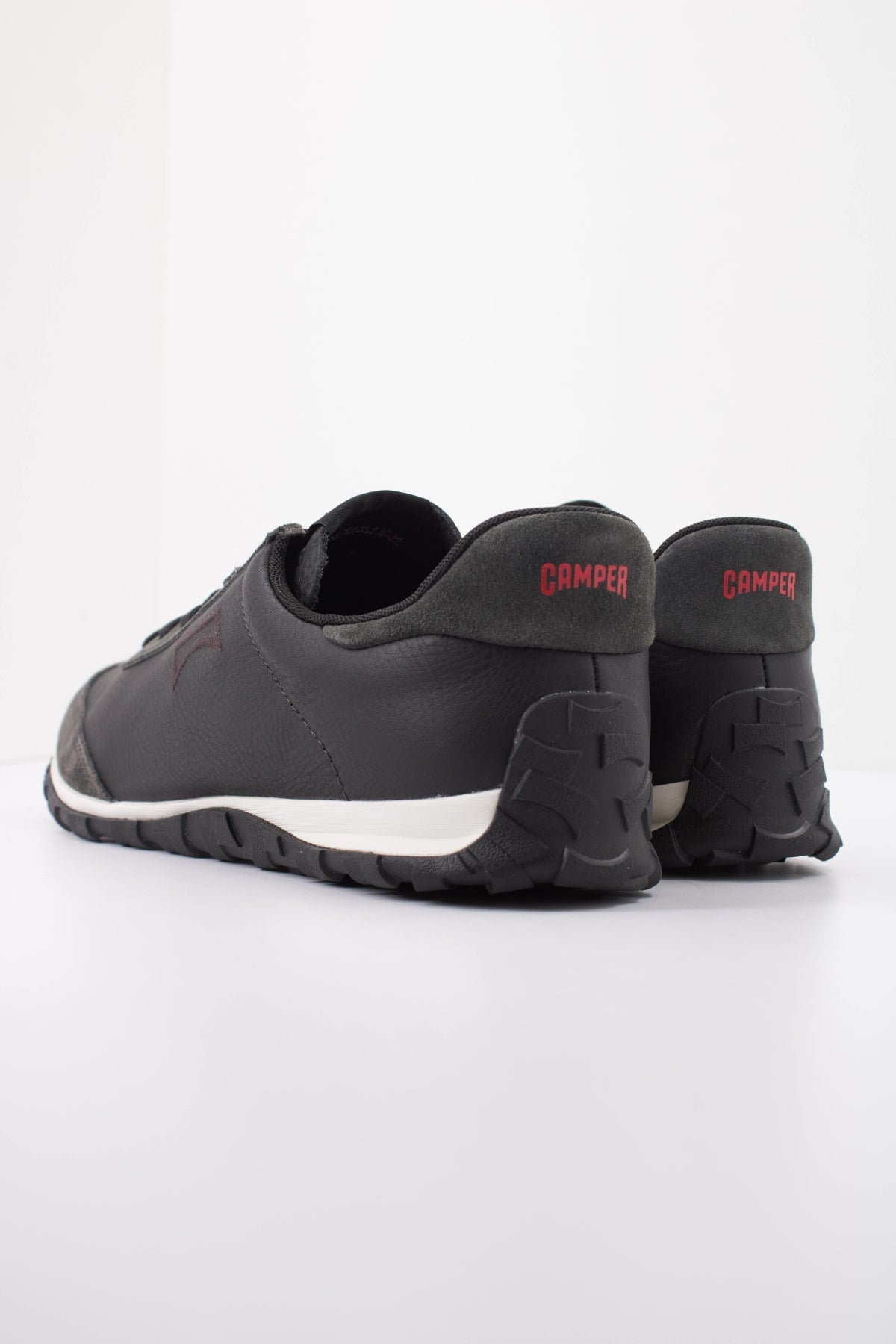 CAMPER RUG METEOR en color NEGRO (4)