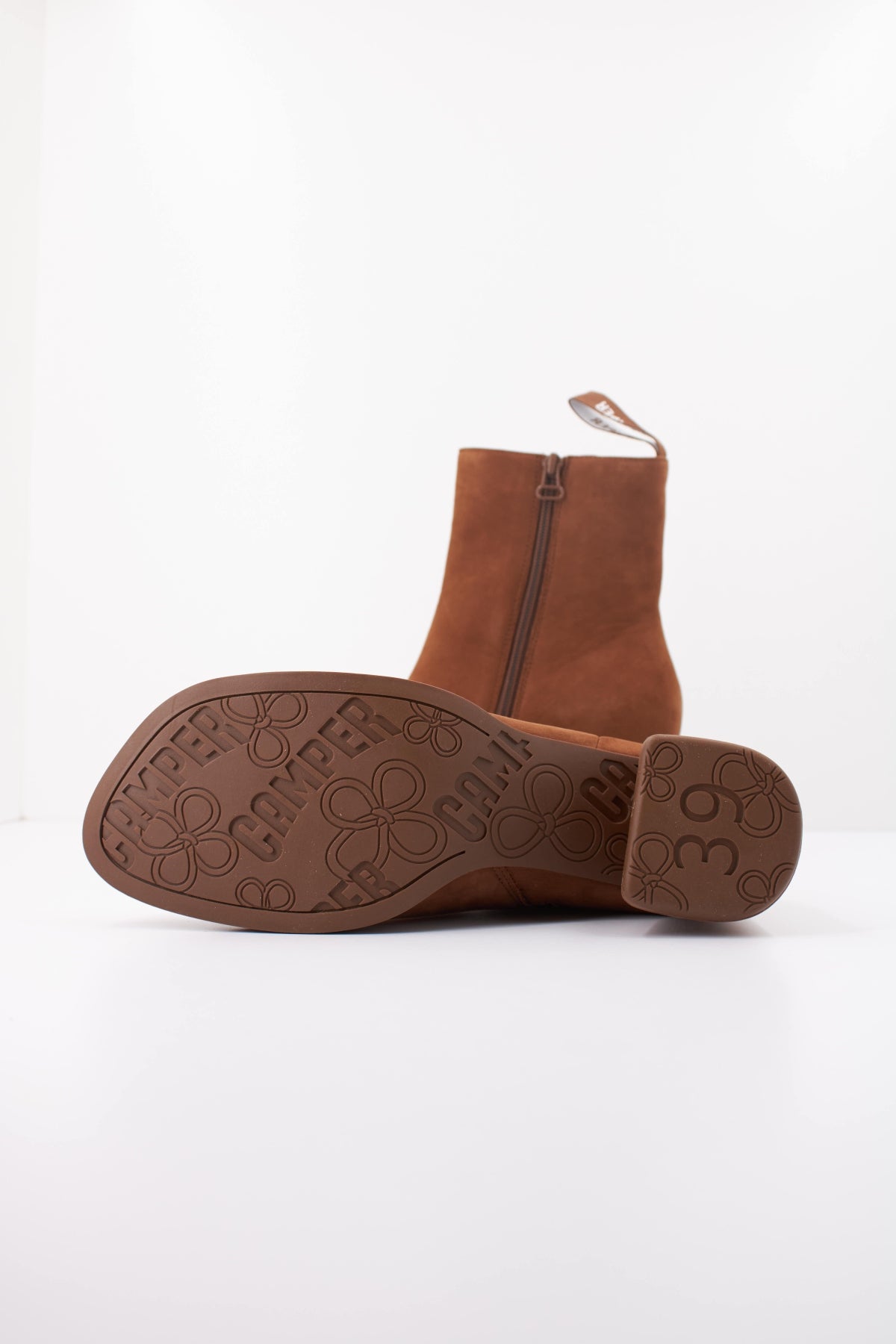 CAMPER LARA en color MARRON (5)