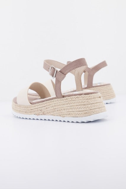 MTNG M en color BEIS (3)