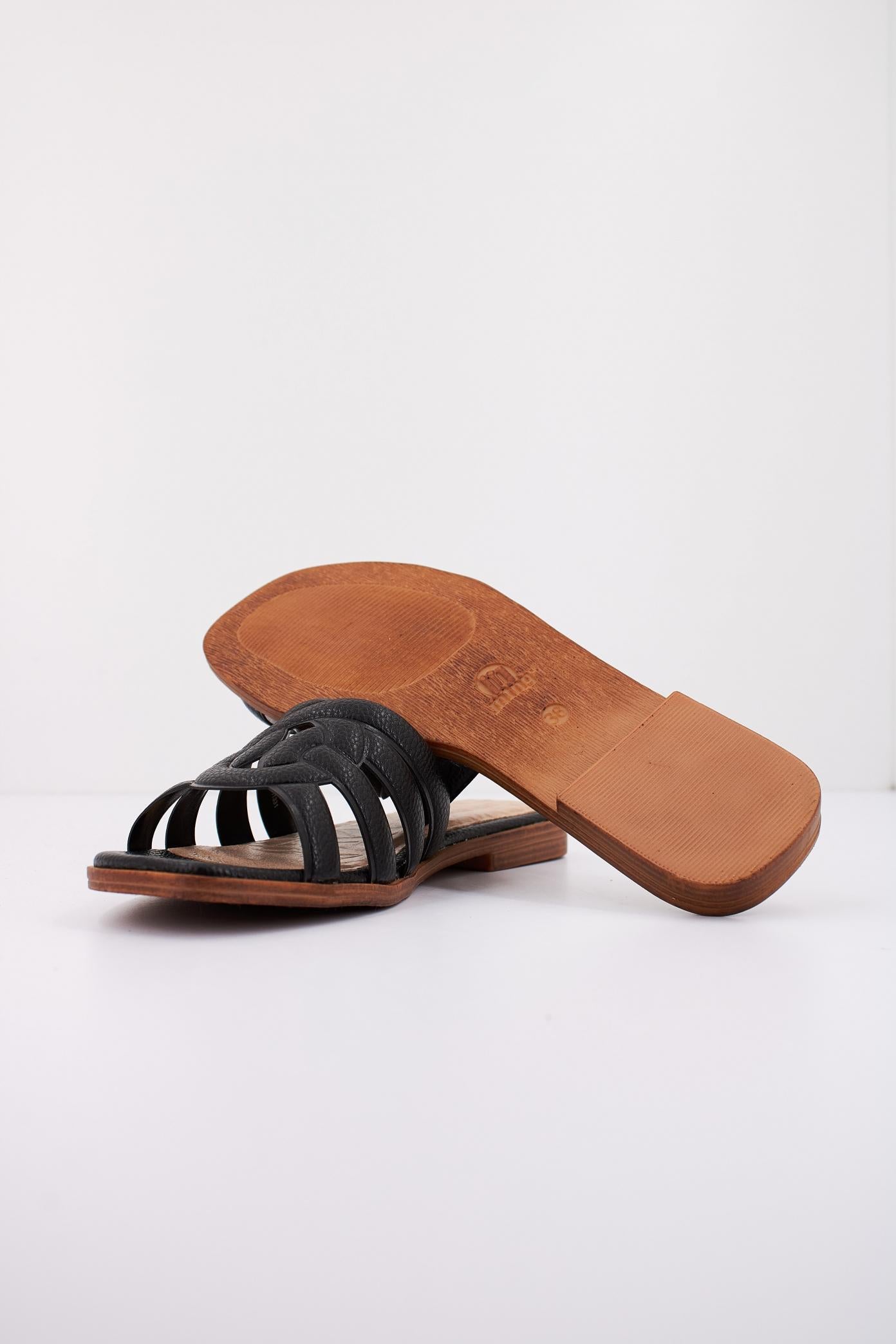 MTNG M en color NEGRO (4)