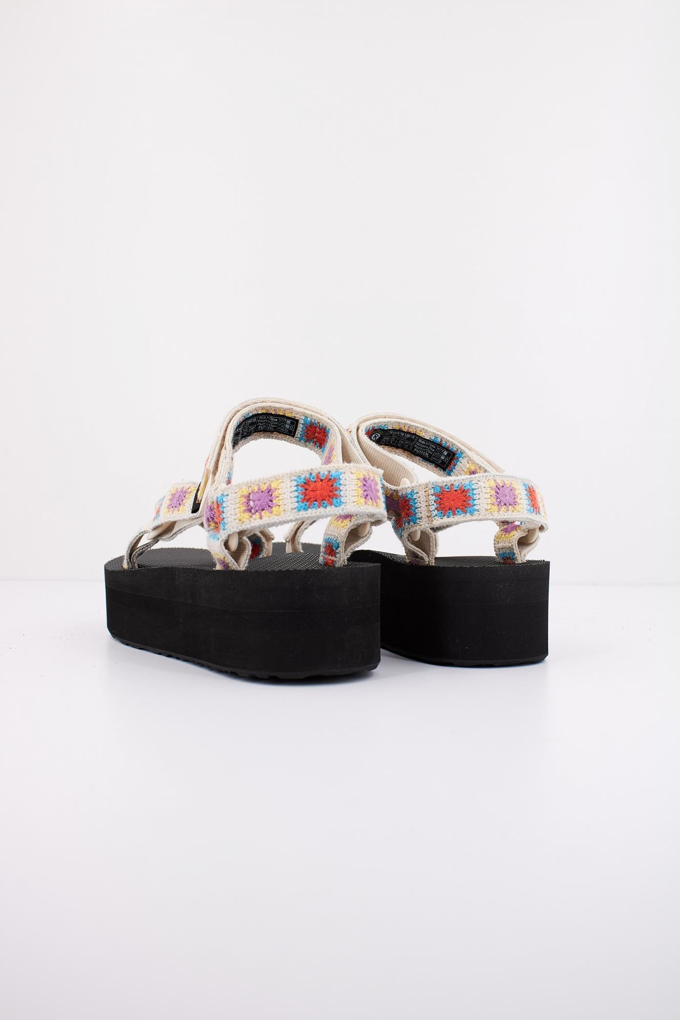 TEVA W FLATFORM UNIVERSAL CROCHE en color BEIS (3)