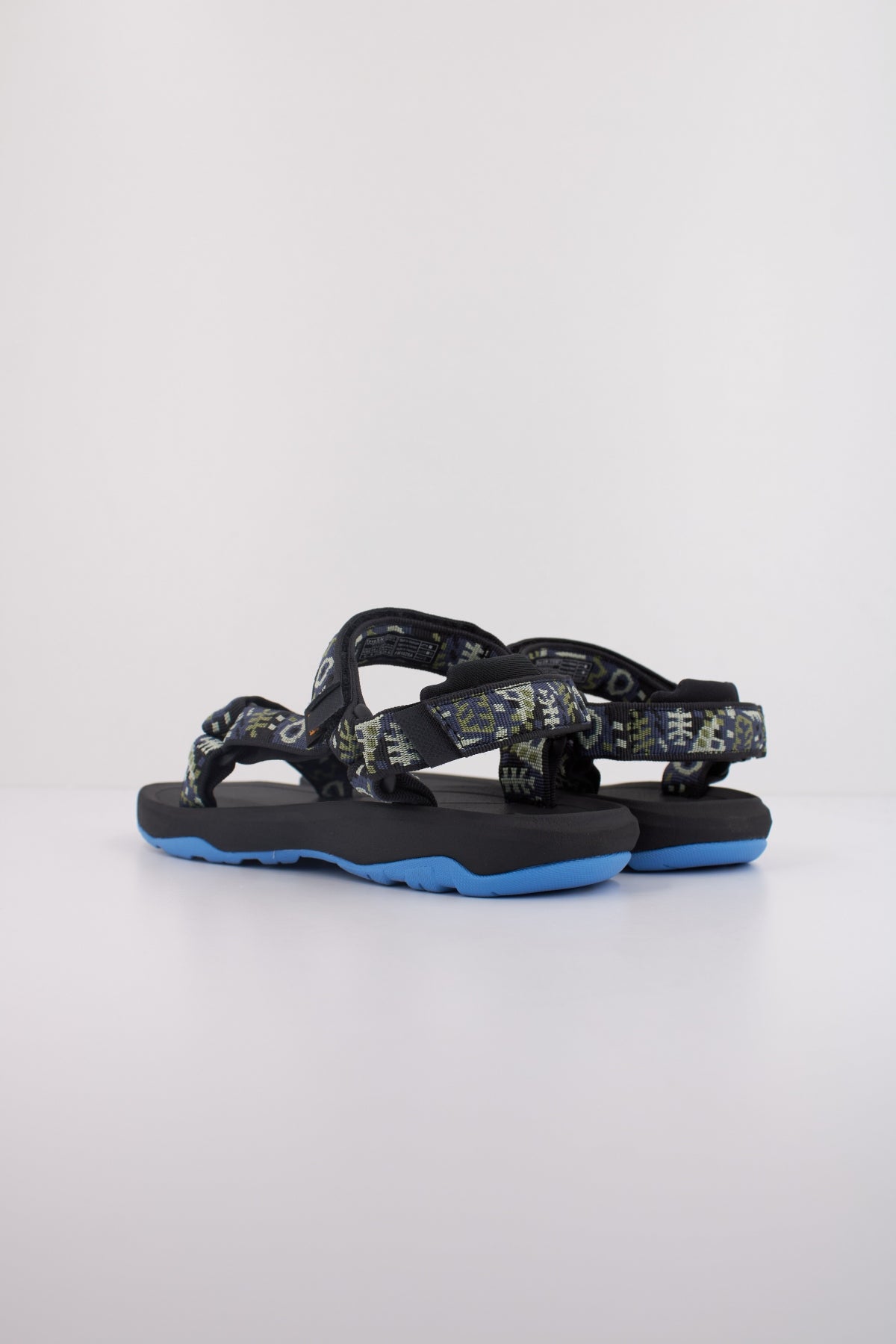 TEVA Y HURRICANE XLT en color NEGRO (4)