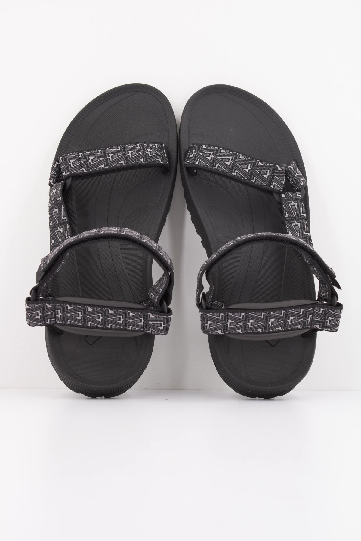TEVA M WINSTED en color NEGRO (3)