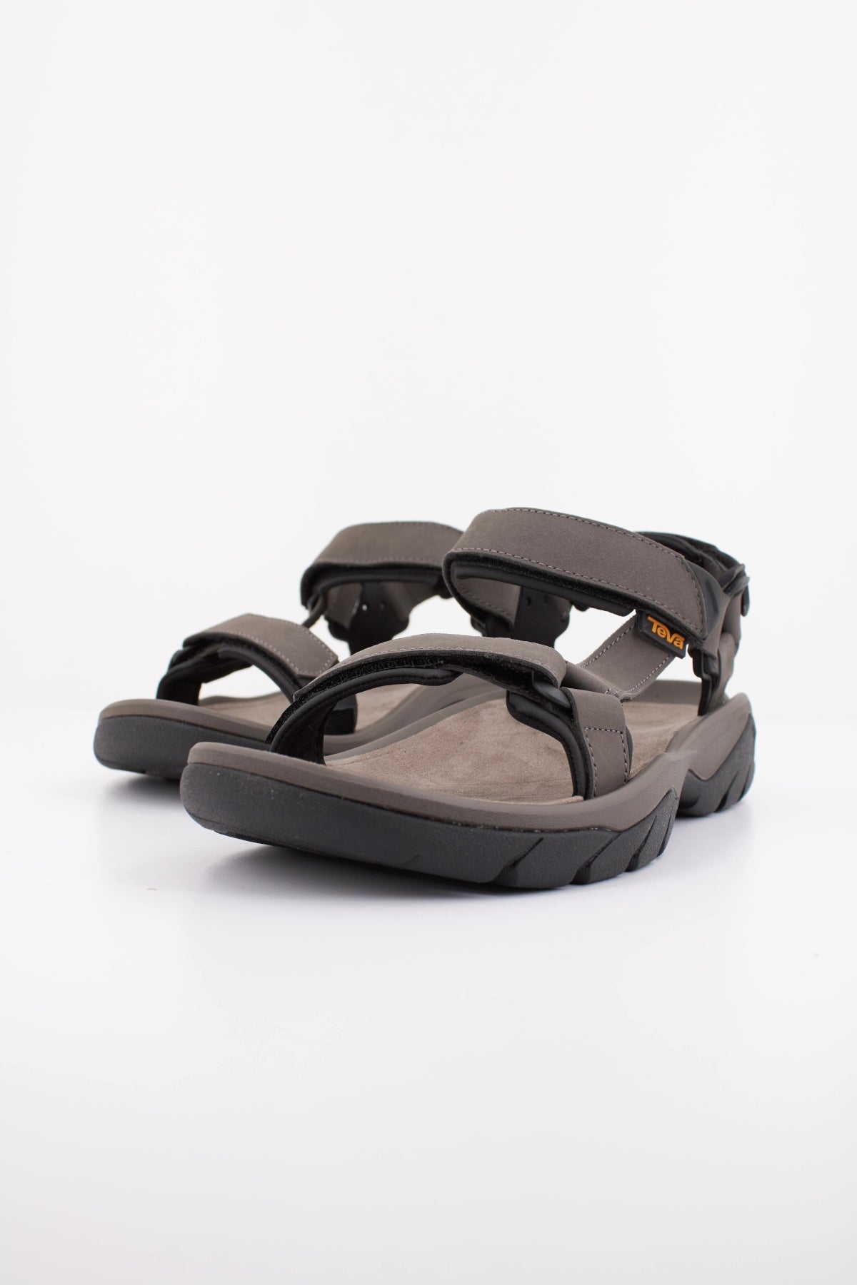 TEVA M TERRA FI UNI en color GRIS (2)