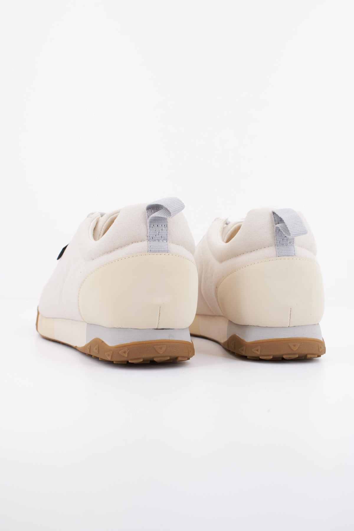 TEVA W WYLDLAND en color BEIS (4)