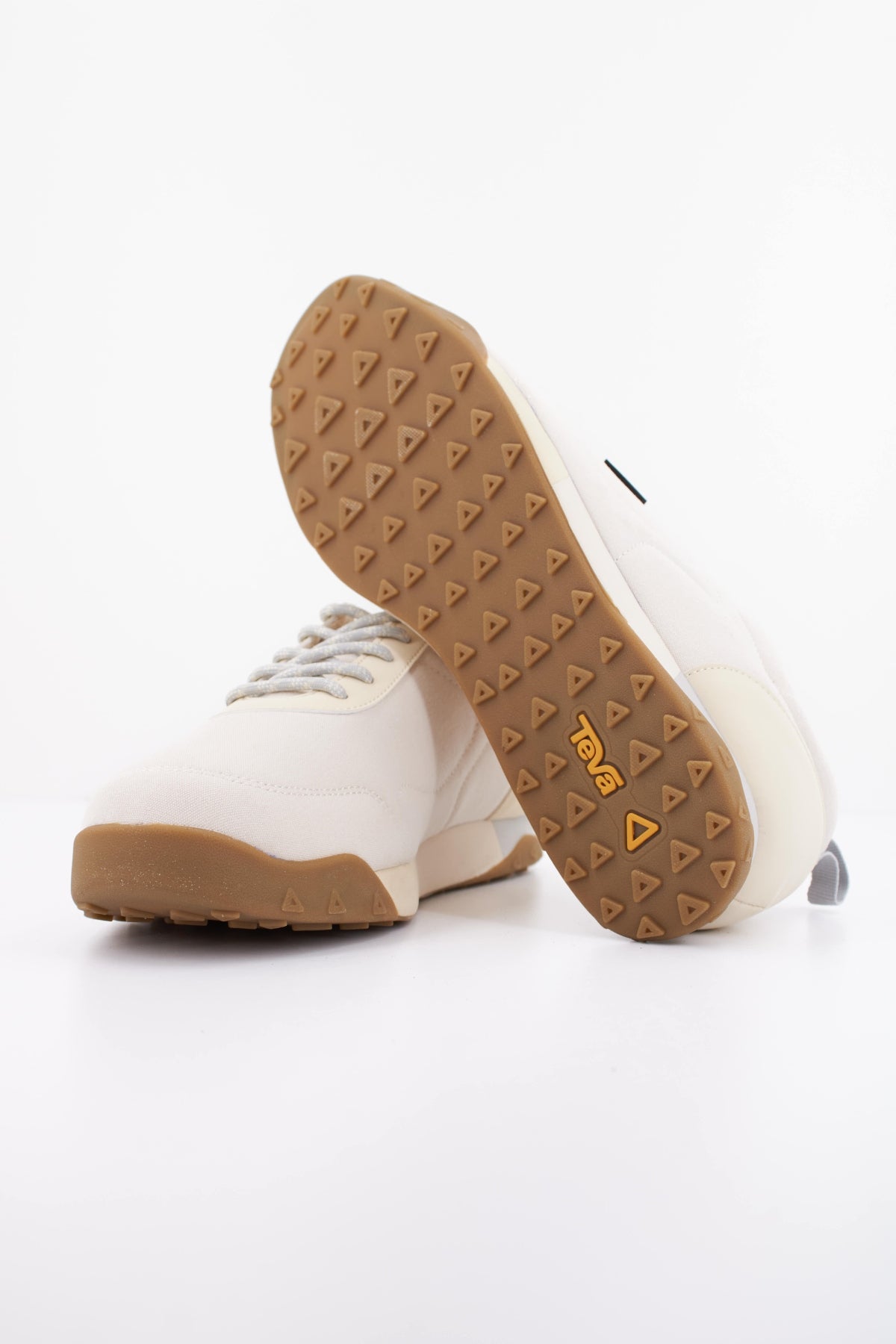 TEVA W WYLDLAND en color BEIS (5)