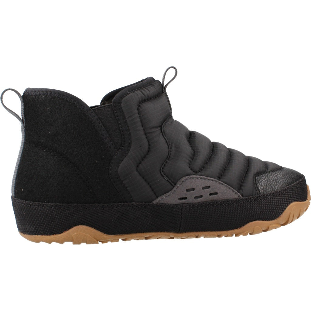 TEVA W REEMBER TERRAIN MID en color NEGRO (4)