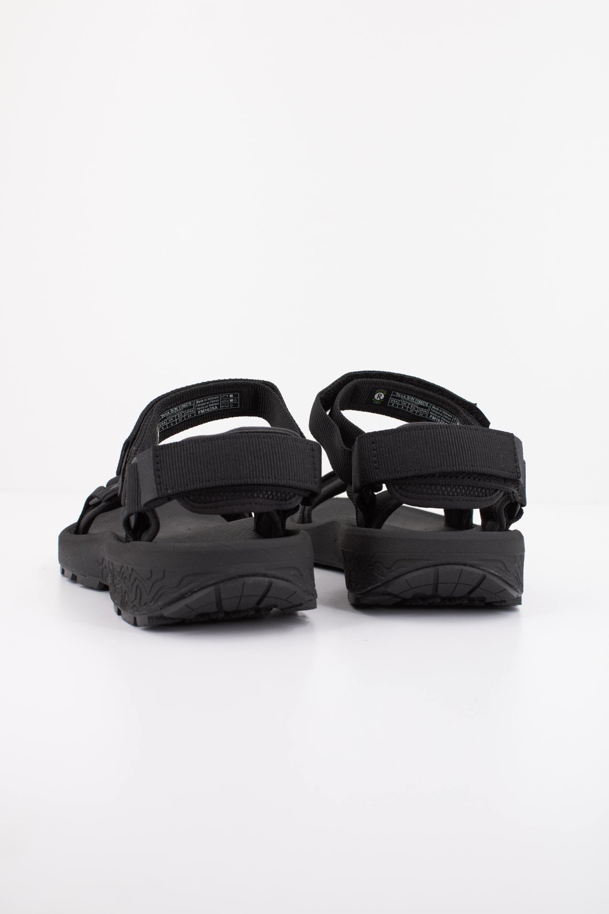 TEVA W HYDRATREK en color NEGRO (4)