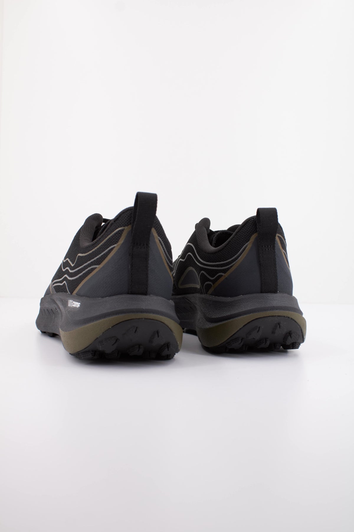 TEVA M TRAILWINDER L en color NEGRO (4)