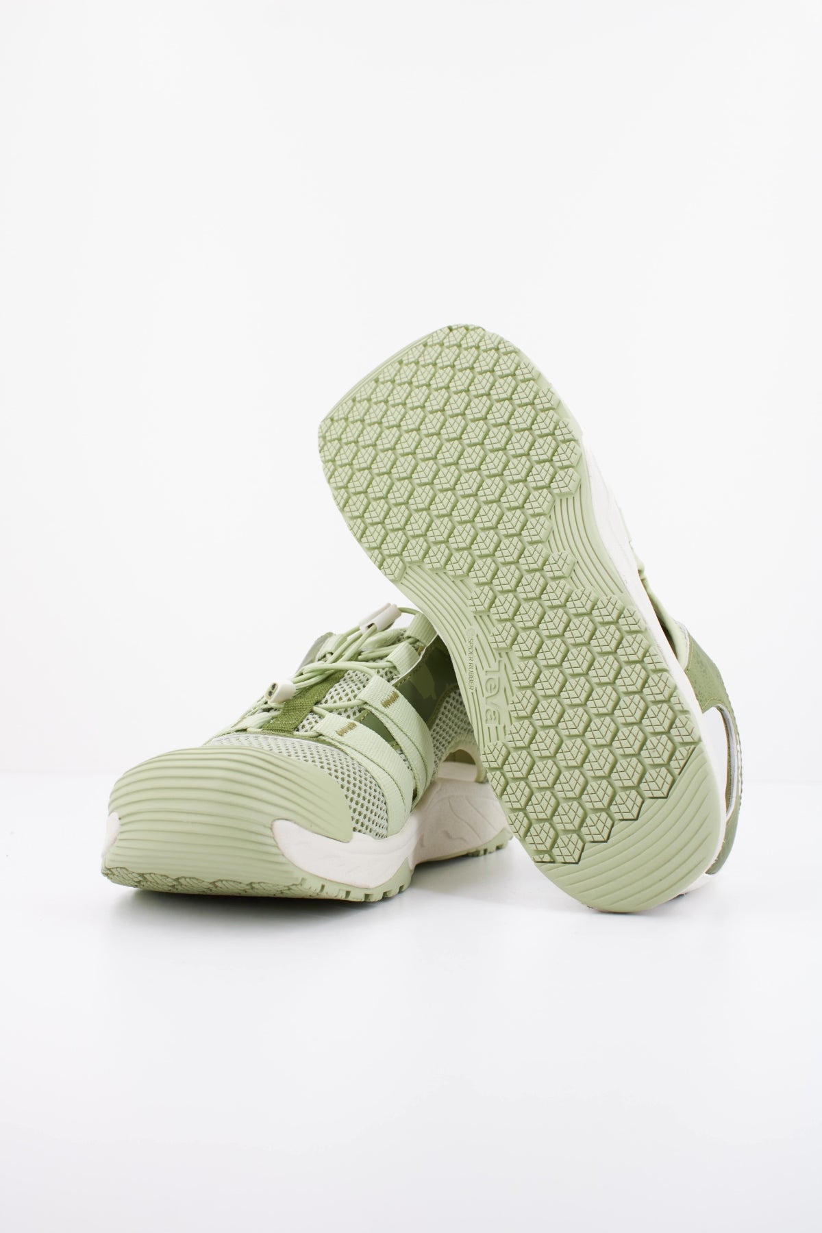 TEVA W HYDRATRREK CT en color VERDE (5)