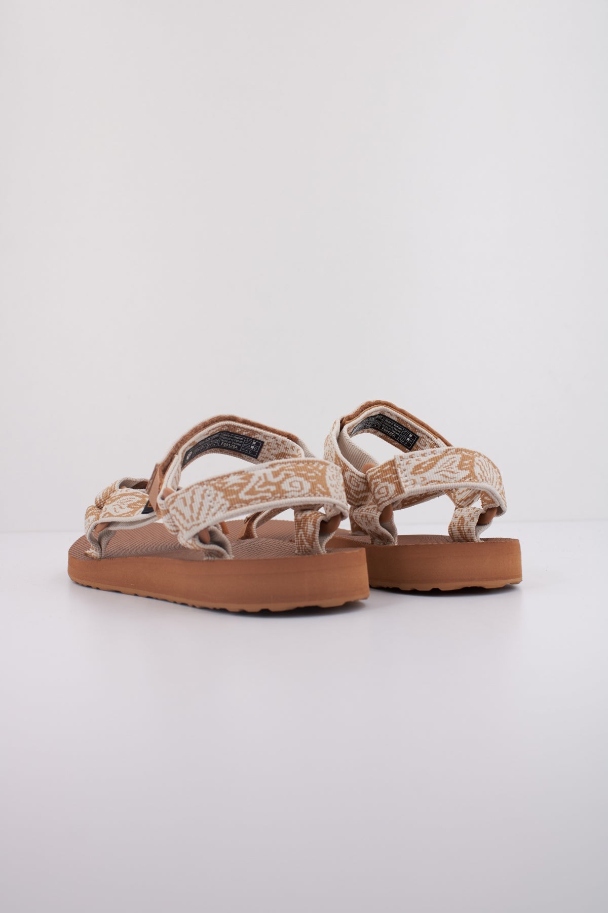 TEVA SANDALIA W ORIGINAL UNIVE en color MARRON CLARO (4)
