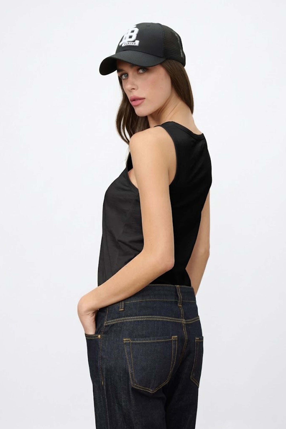 BLAUER SBLDH en color NEGRO (2)