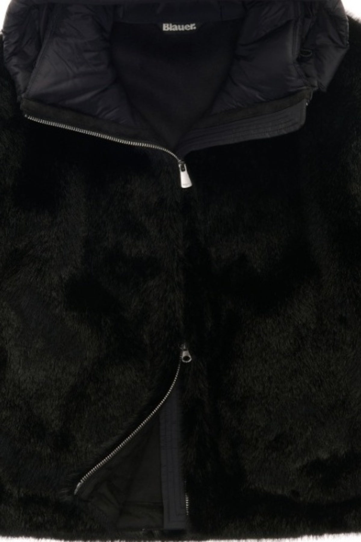 BLAUER JUNIPER en color NEGRO (2)