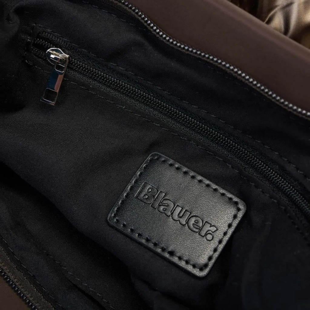 BLAUER POLYESTER NYLON TOTE BAG PADDED en color MARRON (5)