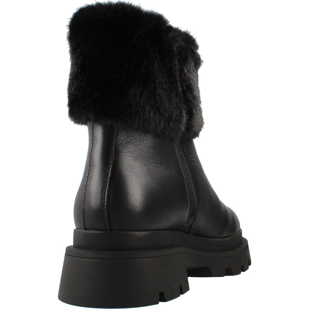 BLAUER MID BOOT KIMMEL en color NEGRO (3)