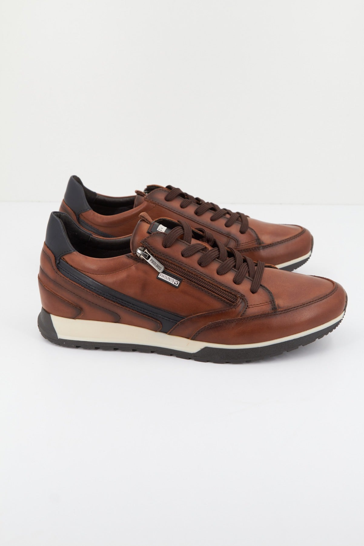 PIKOLINOS CAMBIL en color MARRON (1)