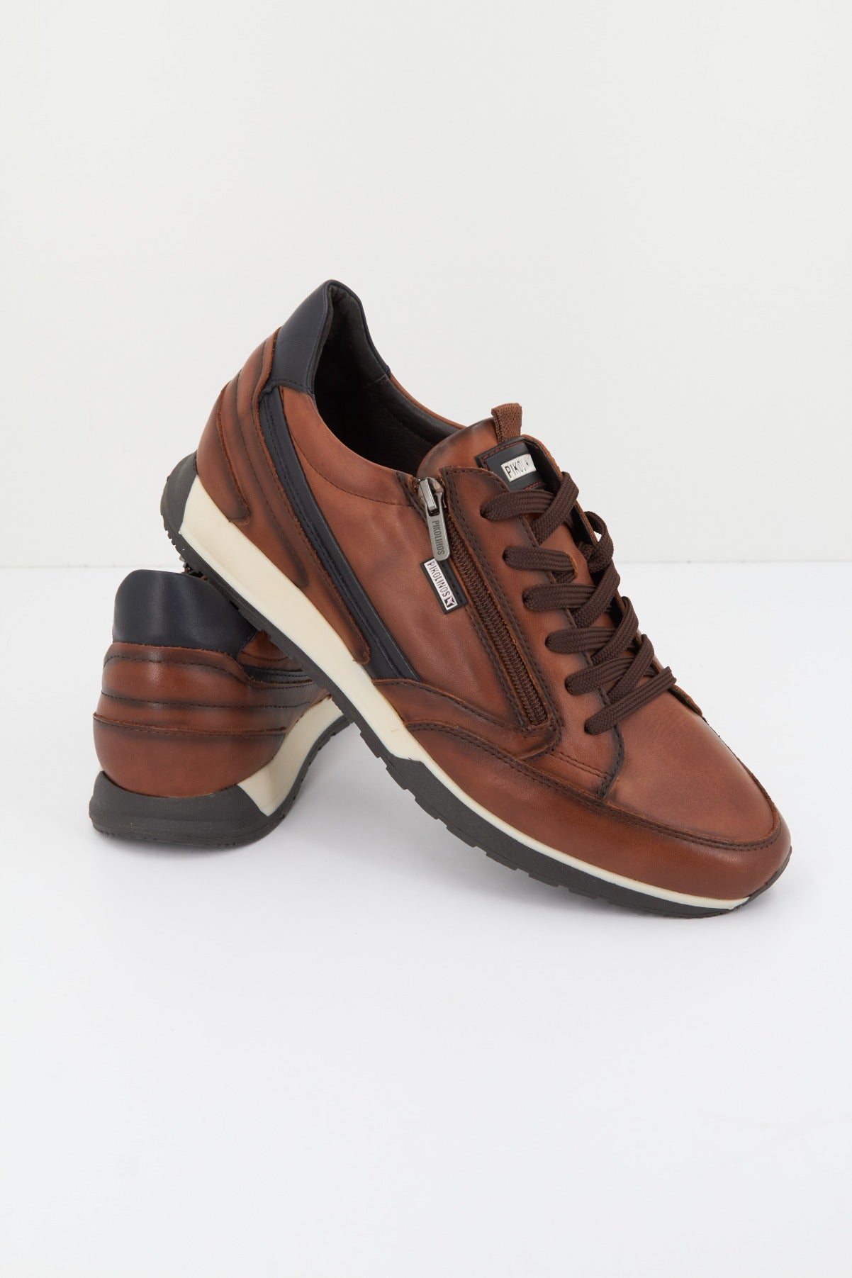 PIKOLINOS CAMBIL en color MARRON (2)