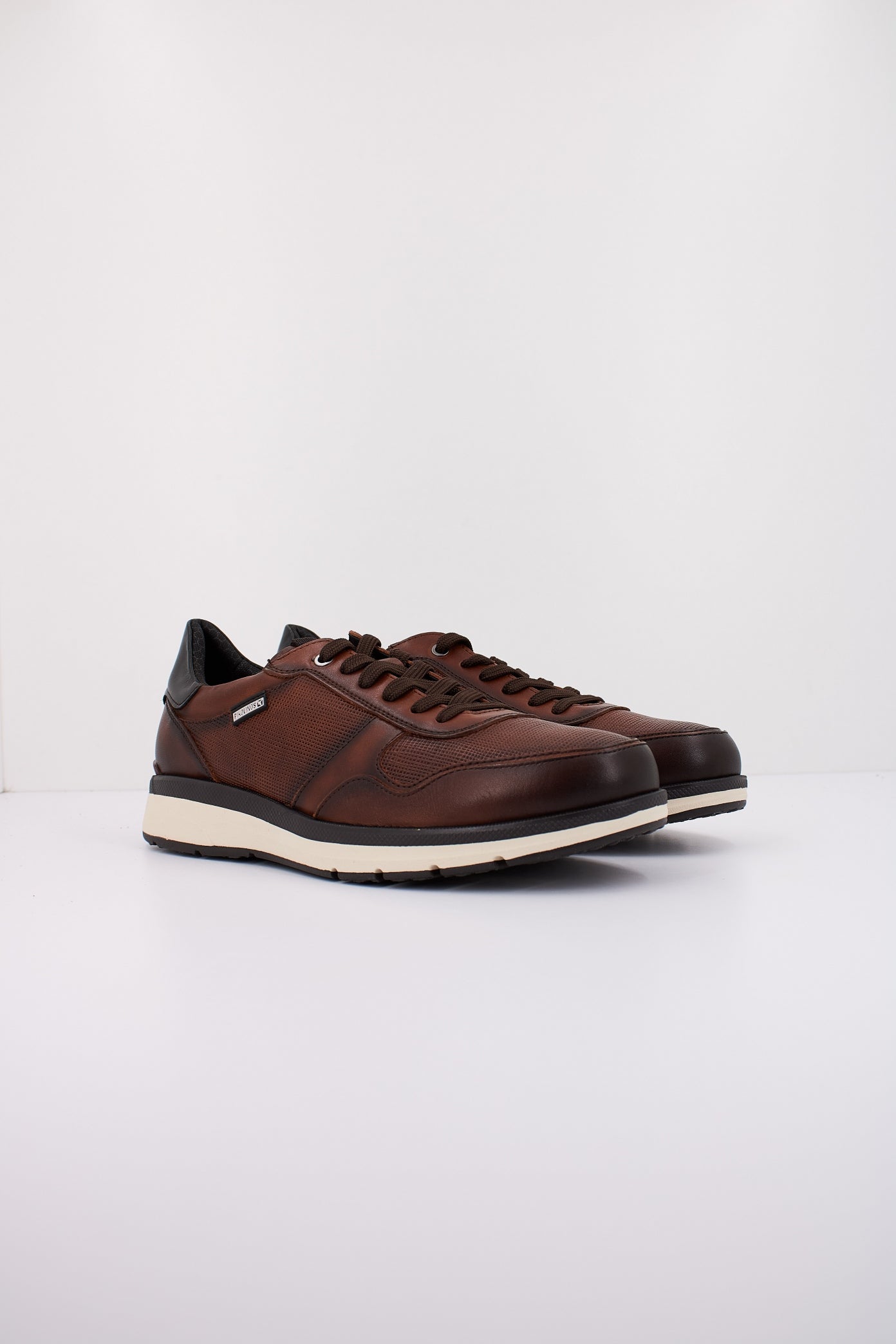 PIKOLINOS MW C en color MARRON (2)