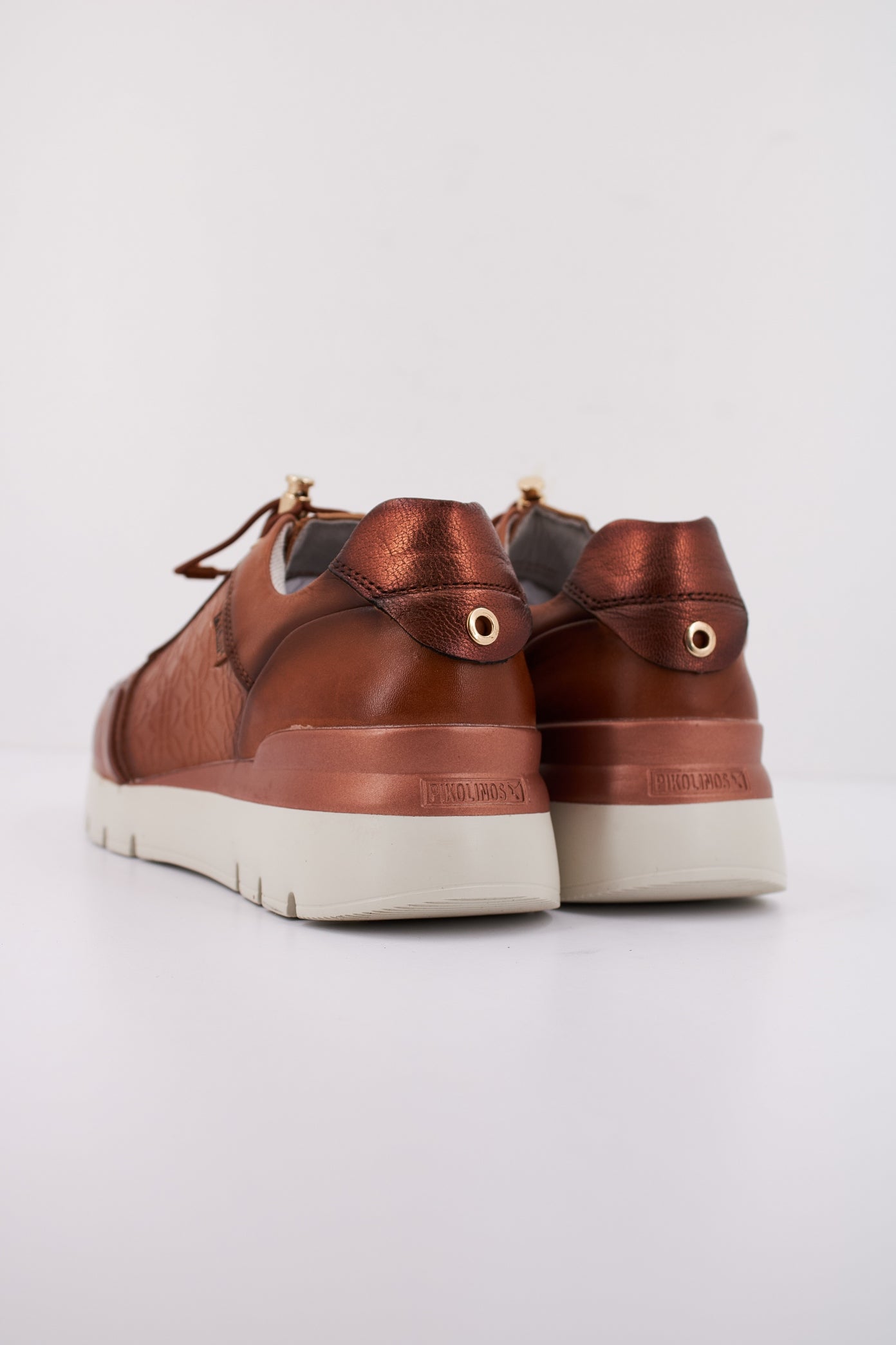 PIKOLINOS ASTURIAS en color MARRON CLARO (4)