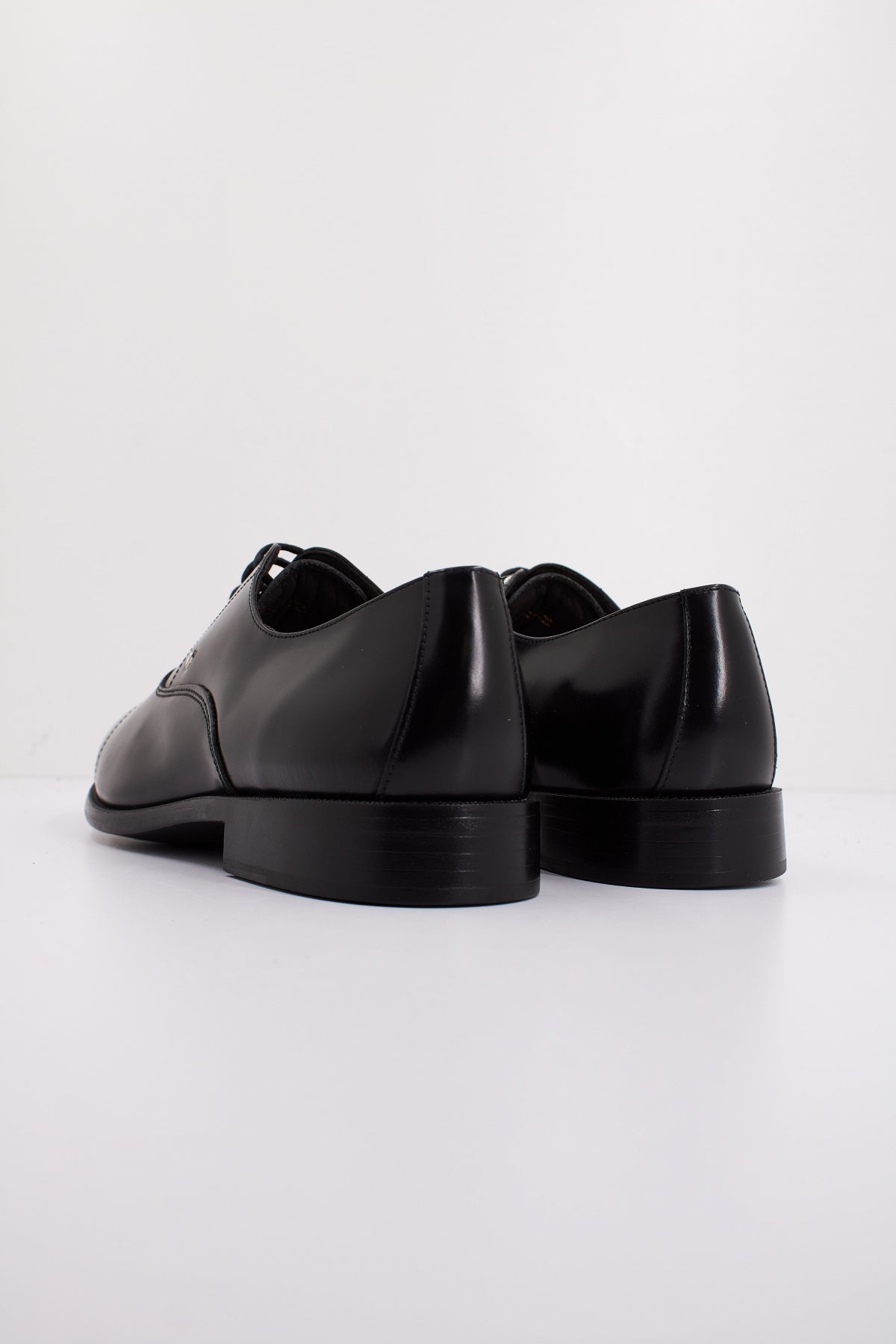 MARTINELLI ARLINGTON en color NEGRO (4)