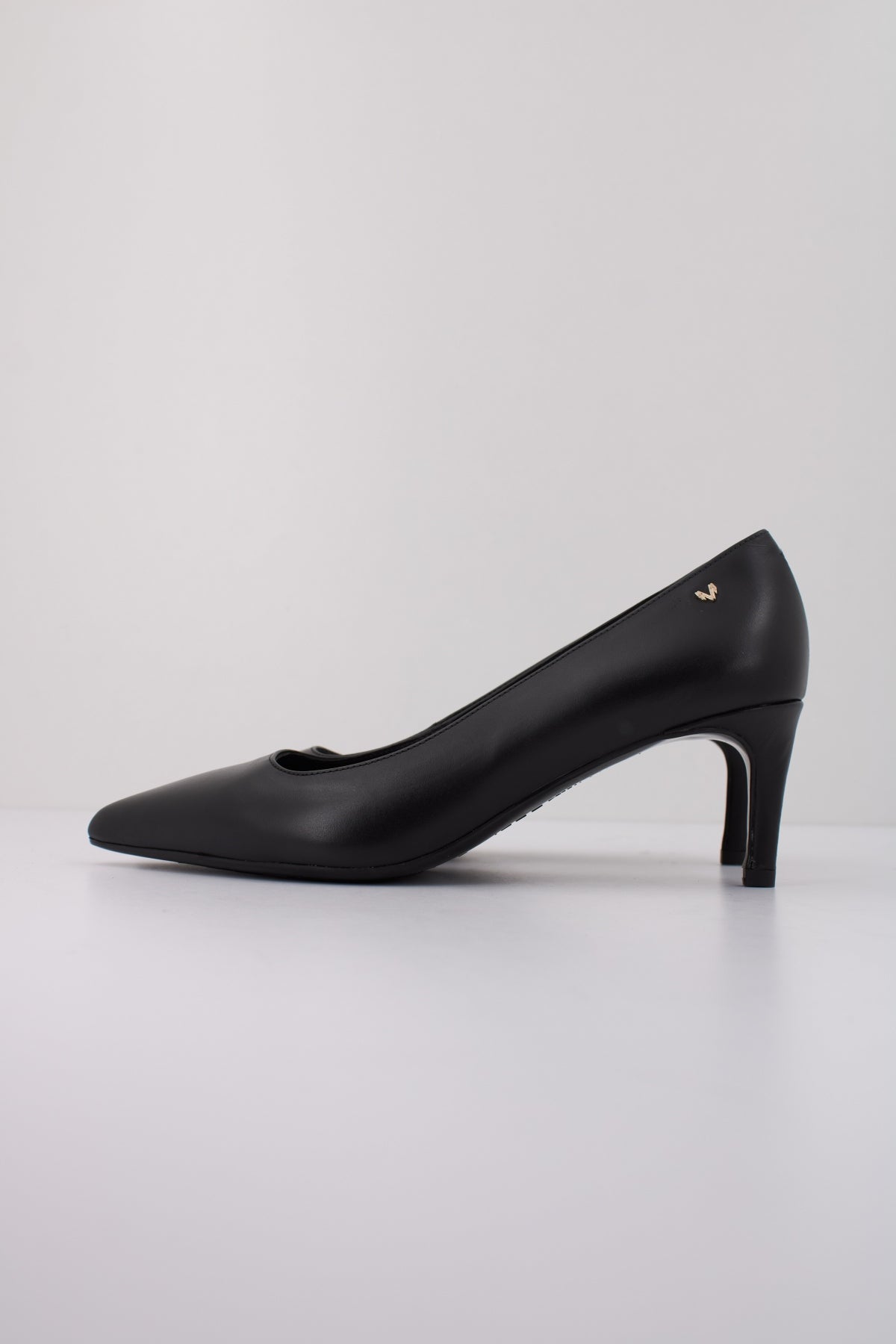MARTINELLI BK en color NEGRO (1)