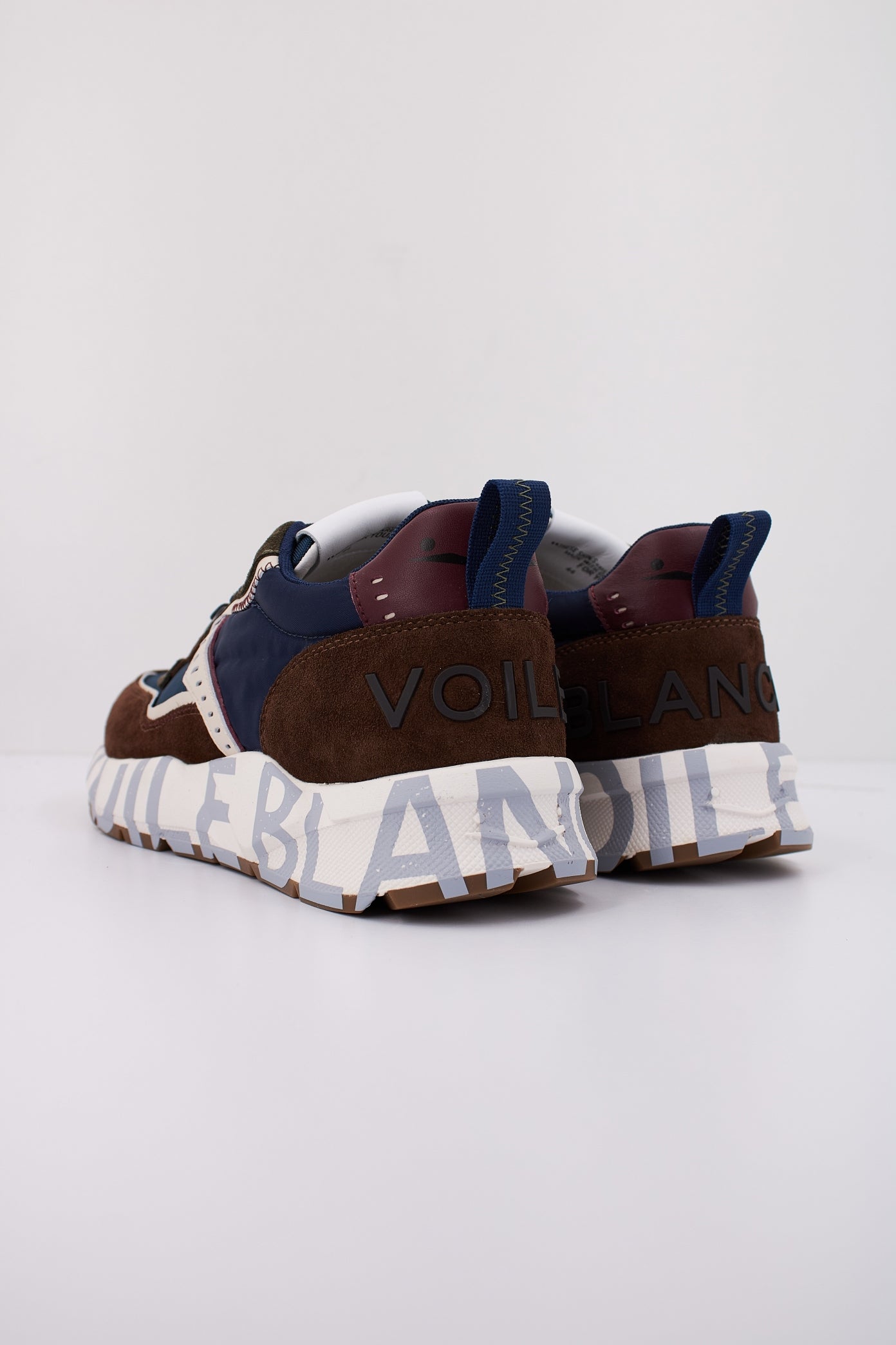 VOILE BLANCHE CLUB en color AZUL (4)