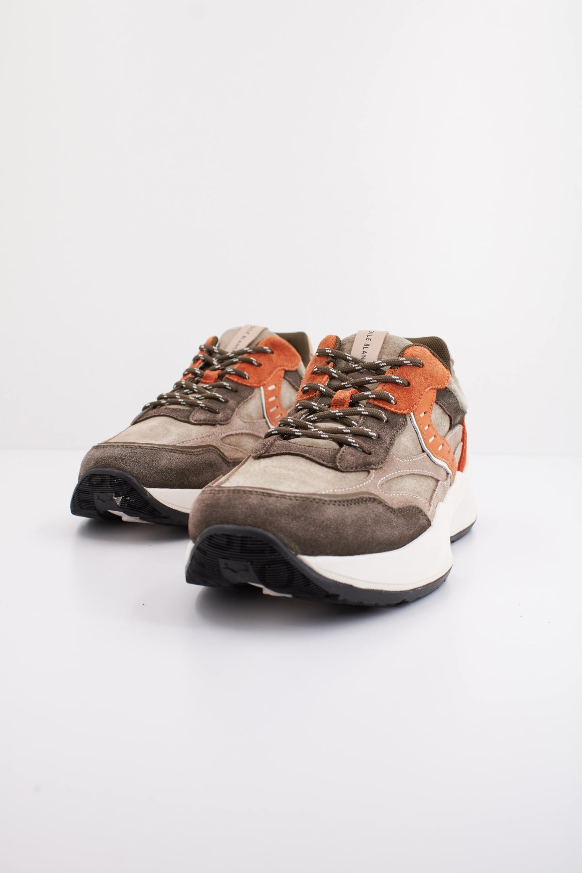 VOILE BLANCHE CLUB en color MARRON (2)