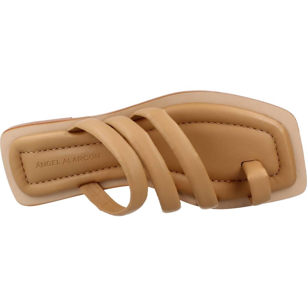 ÁNGEL ALARCÓN E en color MARRON (7)