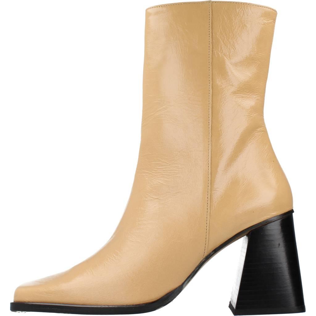 ÁNGEL ALARCÓN OCONNOR en color NUDE (2)