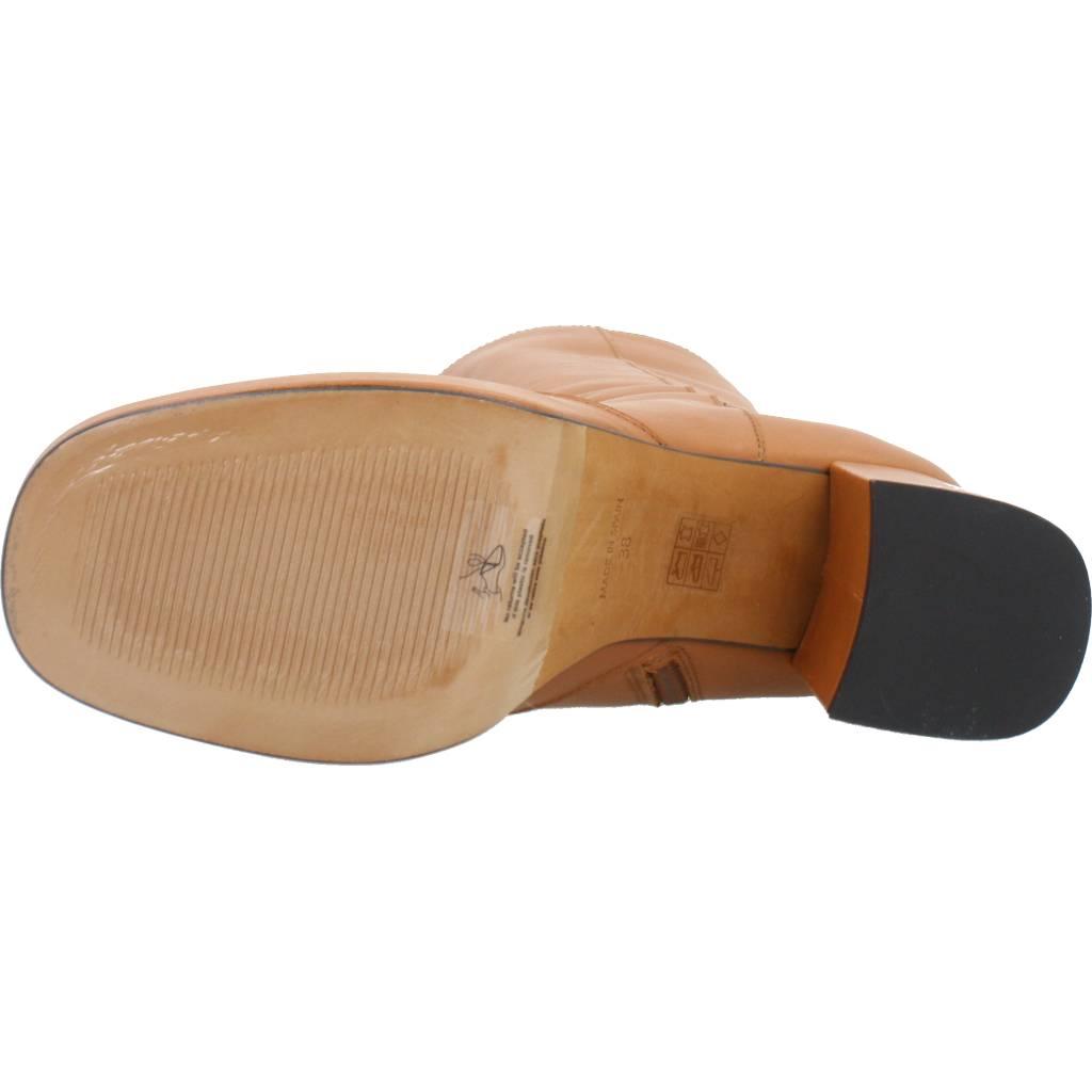 ÁNGEL ALARCÓN FONTELLA en color MARRON (6)