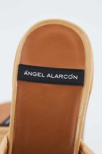 ÁNGEL ALARCÓN GABRIELLE en color MARRON CLARO (4)