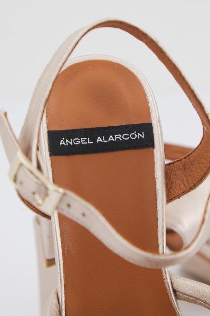ÁNGEL ALARCÓN ETOILE en color NUDE (4)